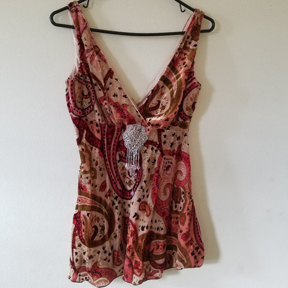 Alexia Admor Burnout Velvet Floral Top